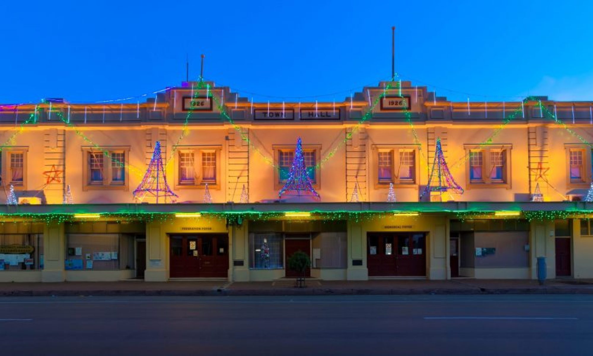 Attractions _ Town Hall