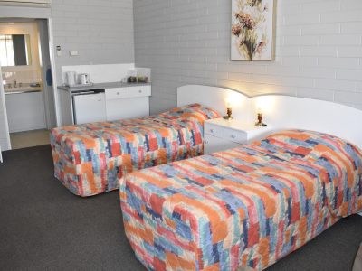 petersborough-motel-south-australia-0001